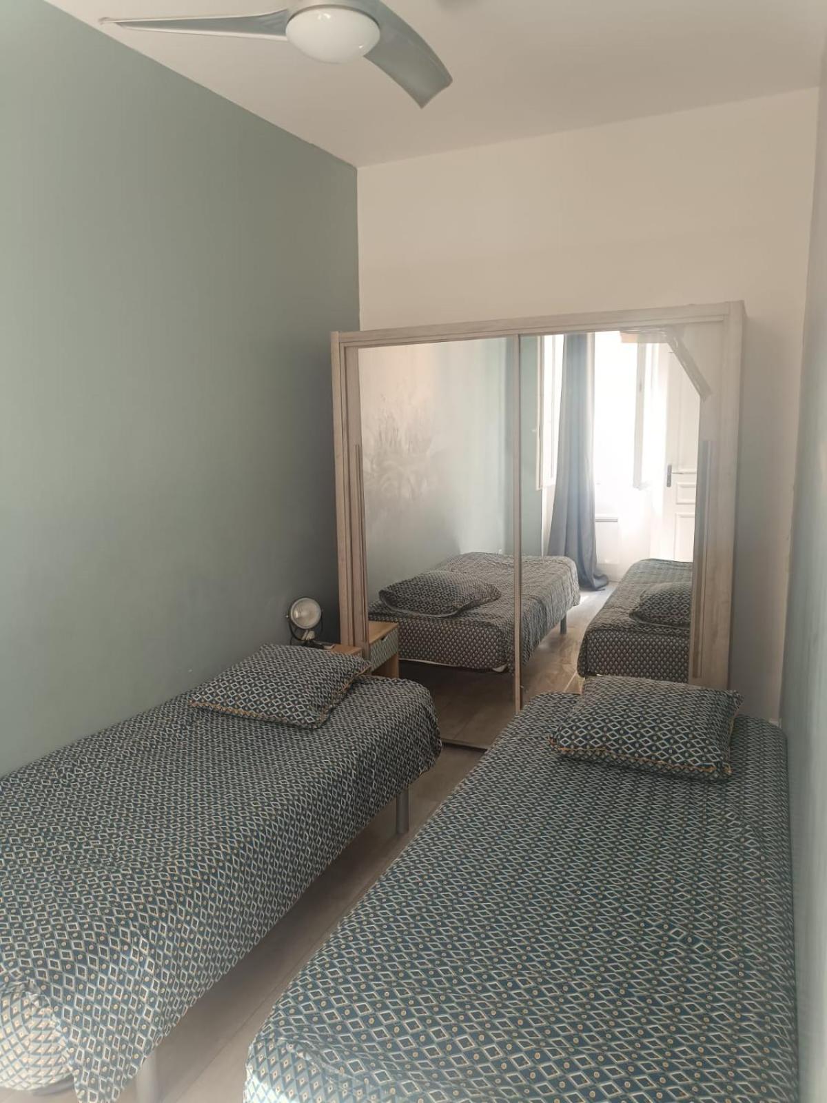 Beau 2 Pieces Vieux Port De Appartement Marseilles